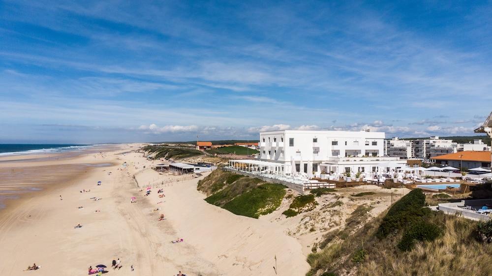 Le Grand Hotel De La Plage Biscarrosse-Plage Buitenkant foto
