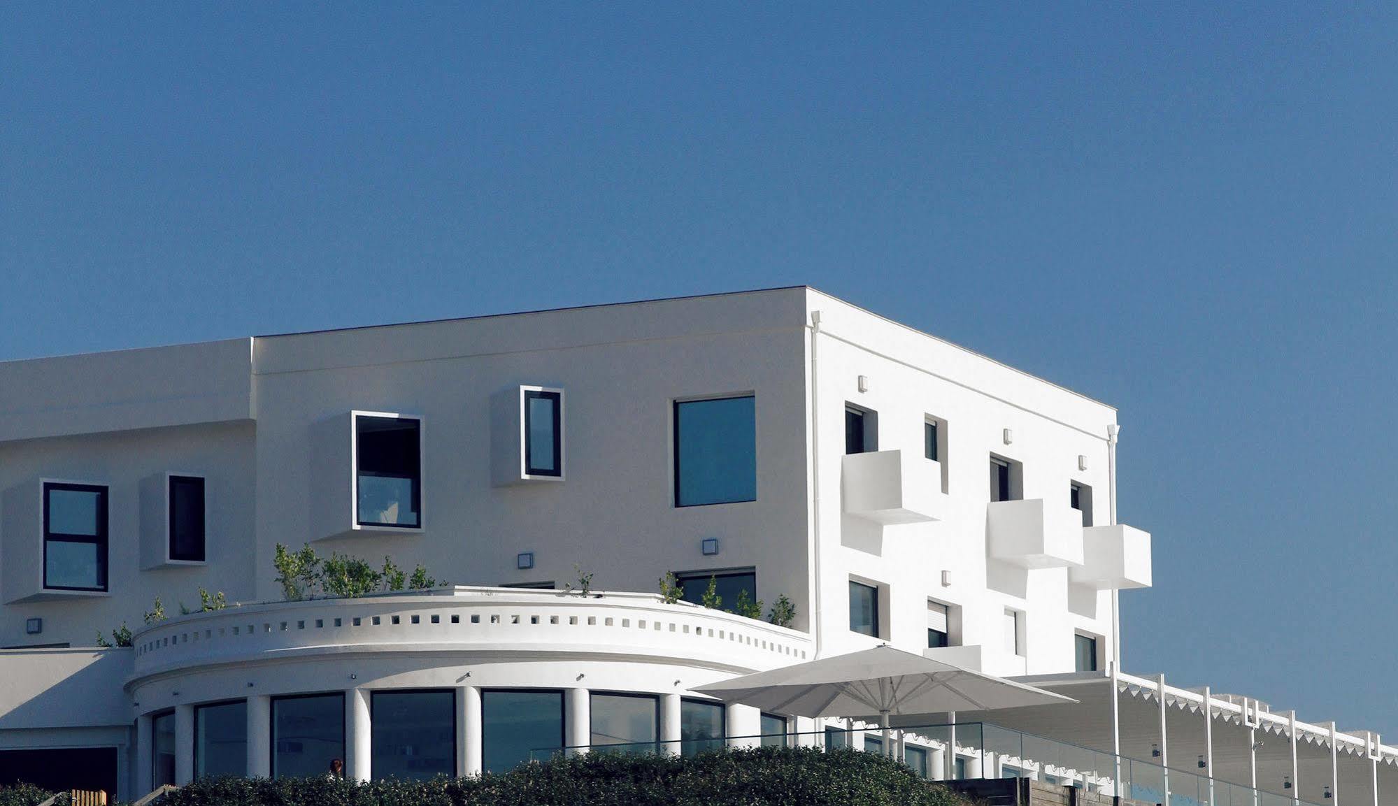 Le Grand Hotel De La Plage Biscarrosse-Plage Buitenkant foto