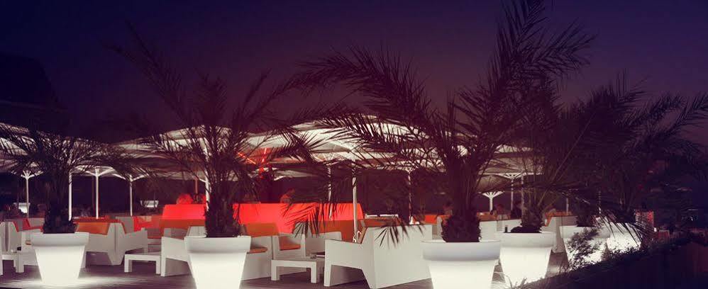 Le Grand Hotel De La Plage Biscarrosse-Plage Buitenkant foto